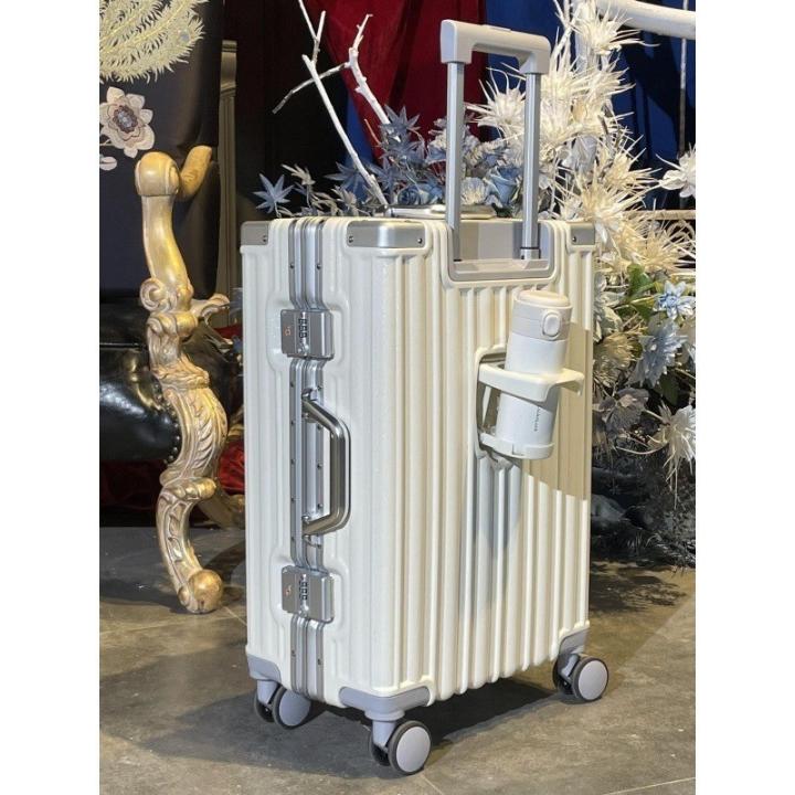 TUTTOO Koper Y47T 20/24 Inci dengan TSA Lock dan Cup Holder